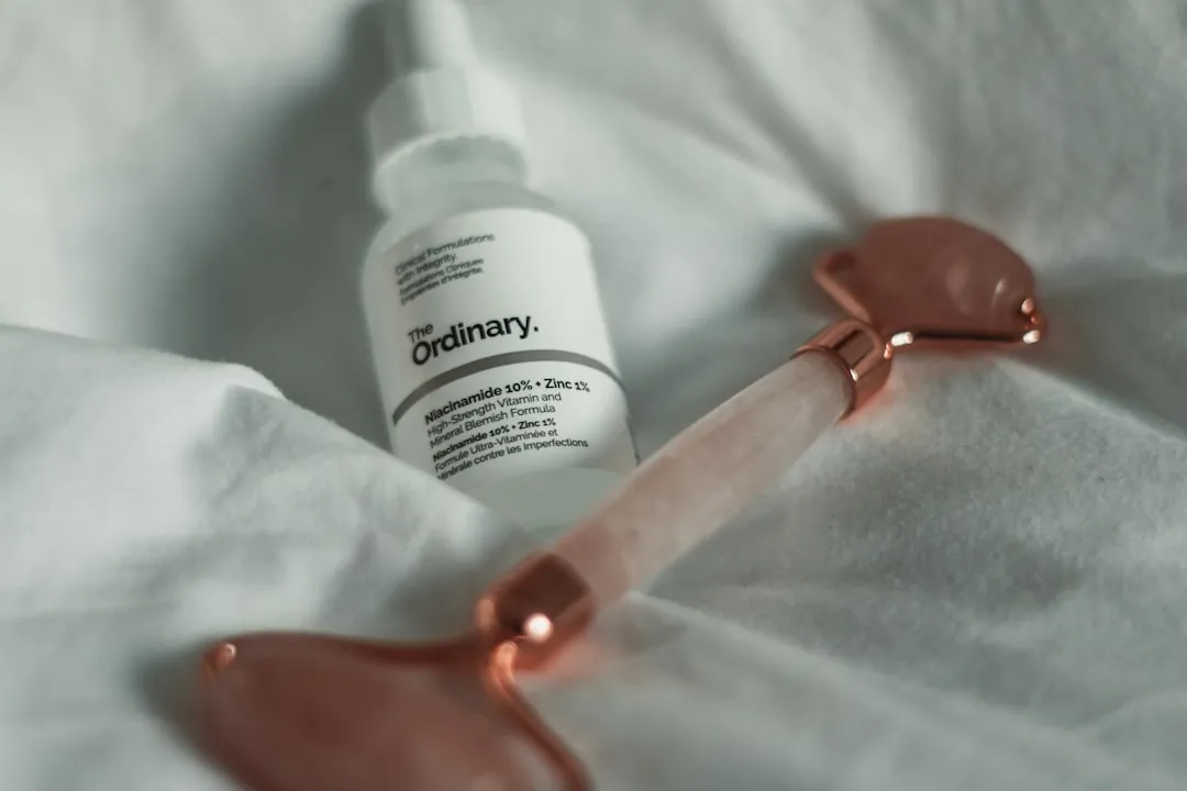 나이아신아마이드 세럼: 환상이냐, 현실이냐?